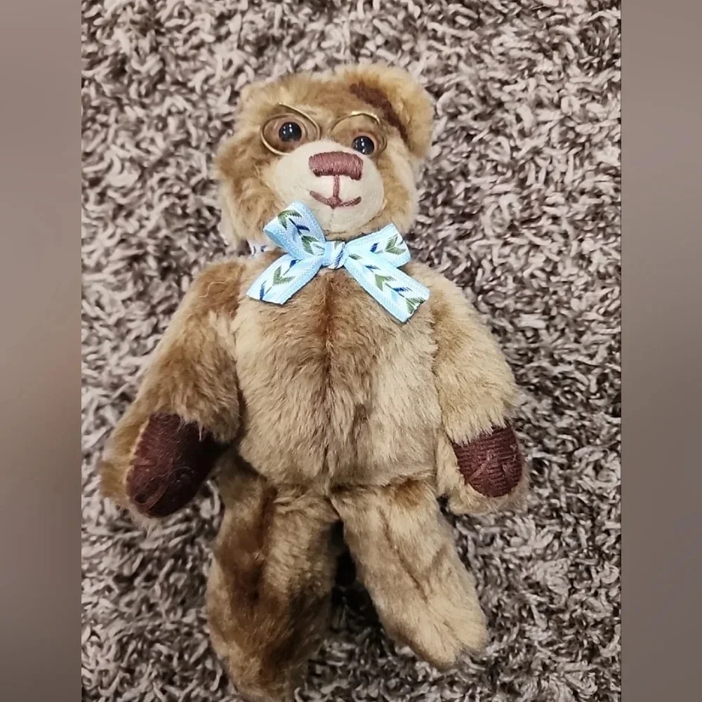 Reading with Teddy - Sandra Kuck - Hamilton Collection Doll Bear Only